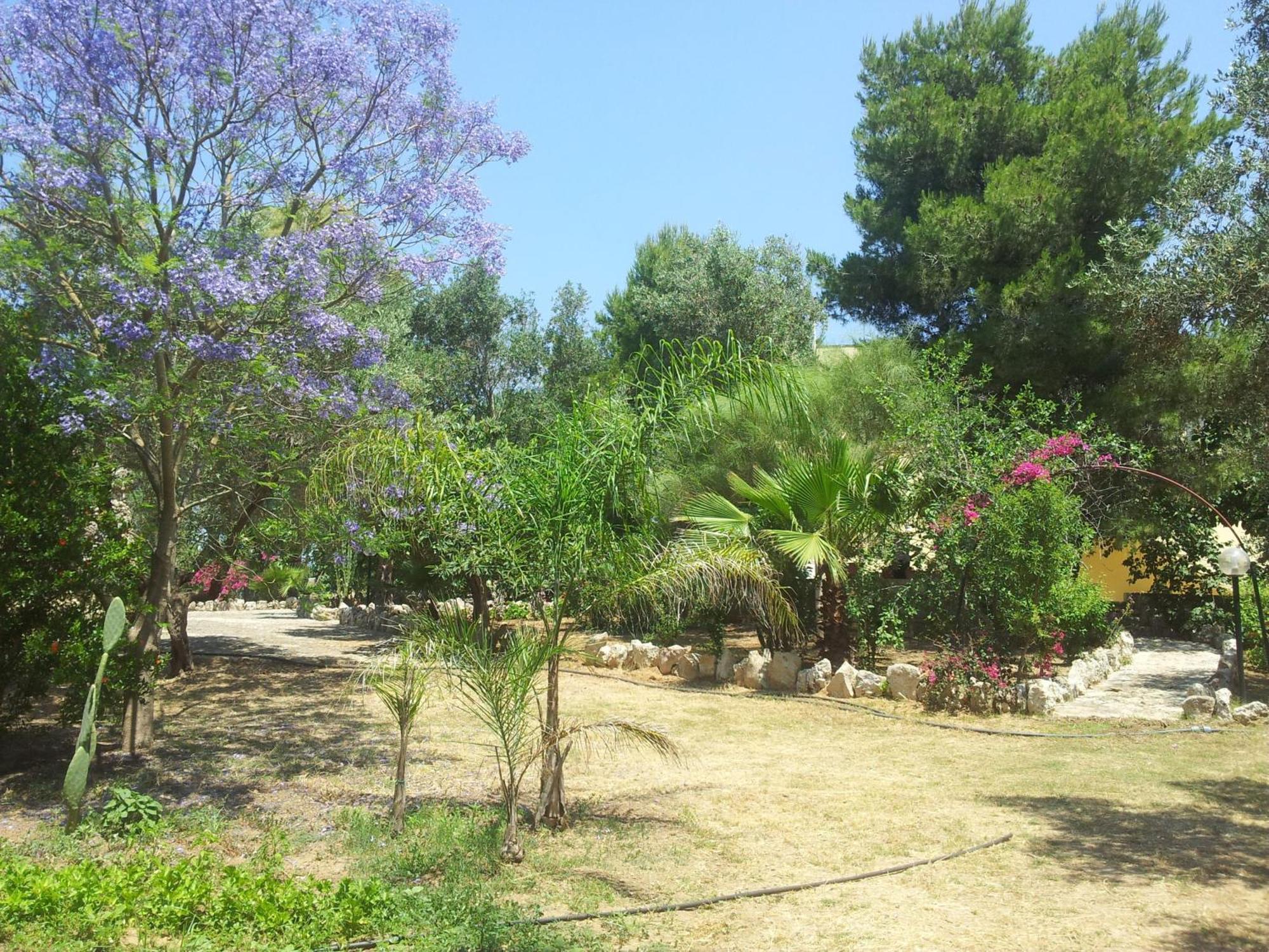 Agriturismo Tenuta La Siesta Gallipolli Exteriör bild