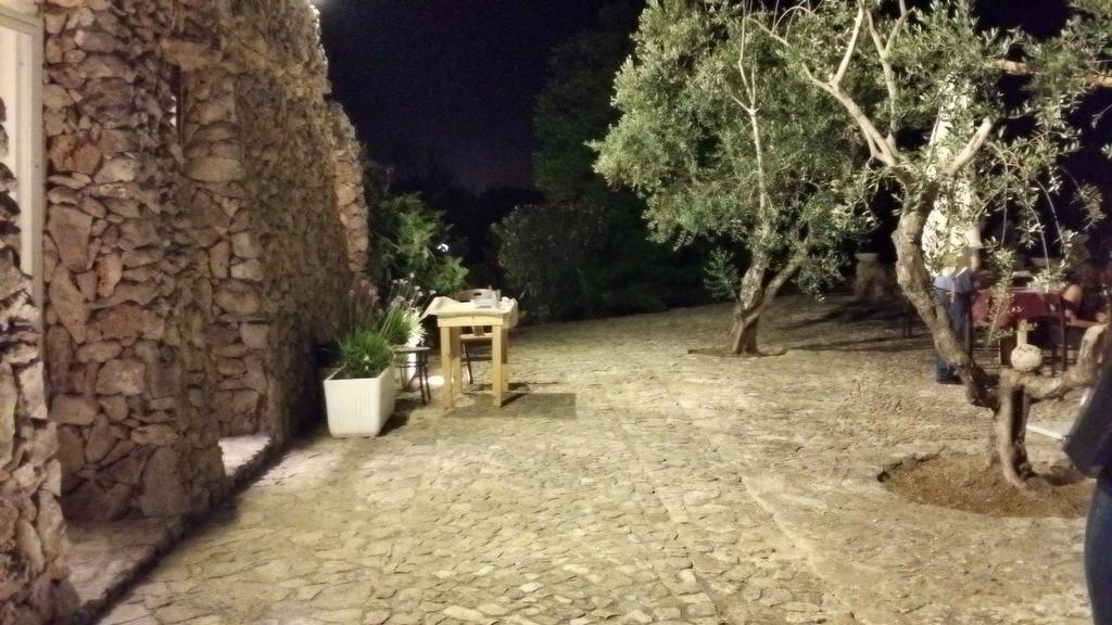 Agriturismo Tenuta La Siesta Gallipolli Exteriör bild